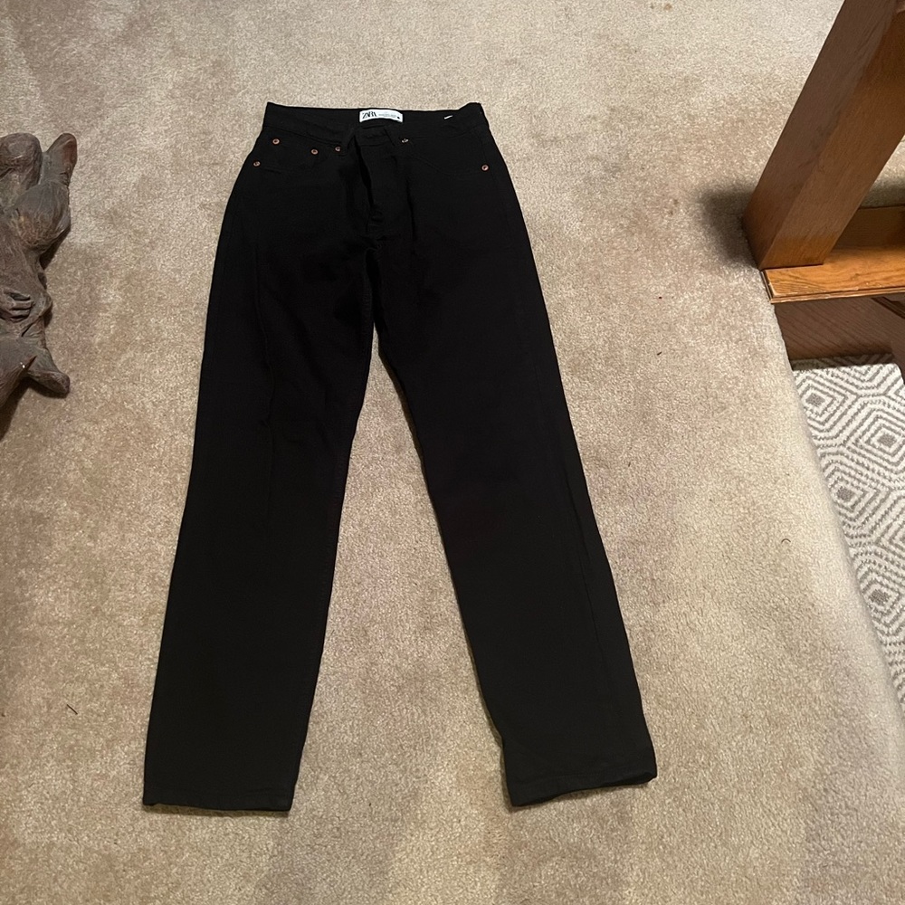 ZARA The 90s Slim Black jeans